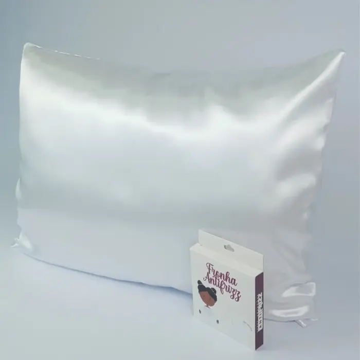 Soulta Funda de Almohada Blanca — detalle