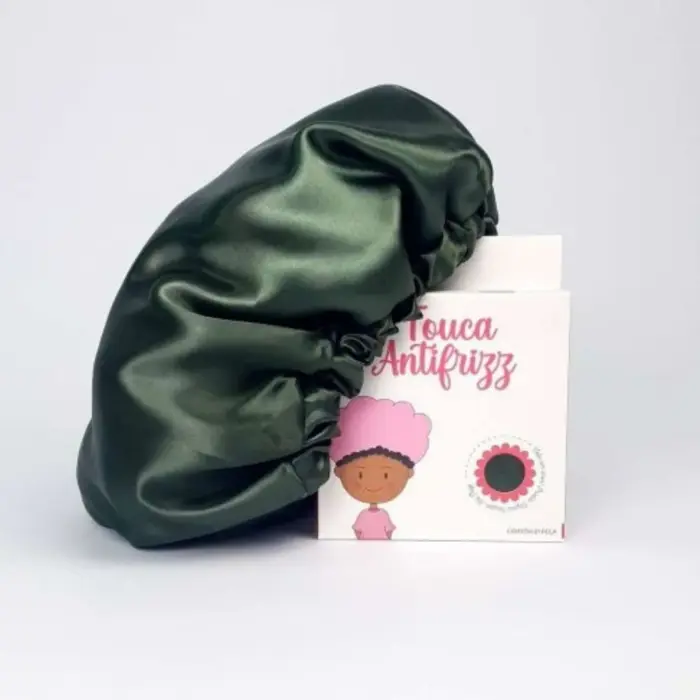 Soulta Gorro de Satén Verde Oliva — frontal