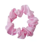 Soulta Scrunchie de Satén Rosa Pastel — detalle